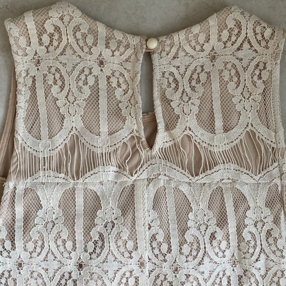 Speechless Boho Sheath Dress size small beige nude lace overlay S mini - Picture 6 of 7
